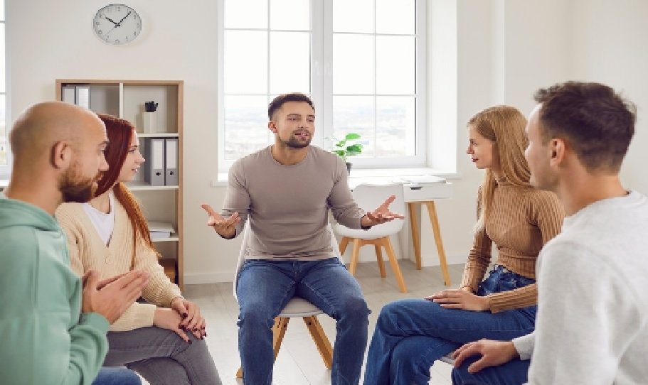 Addiction Treatment PHP Balances Intense Care with Personal Freedom