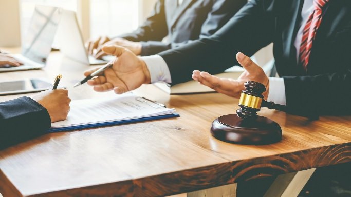 Top Injury Law Firm in Kansas: Fighting for Justice and Maximum Compensation