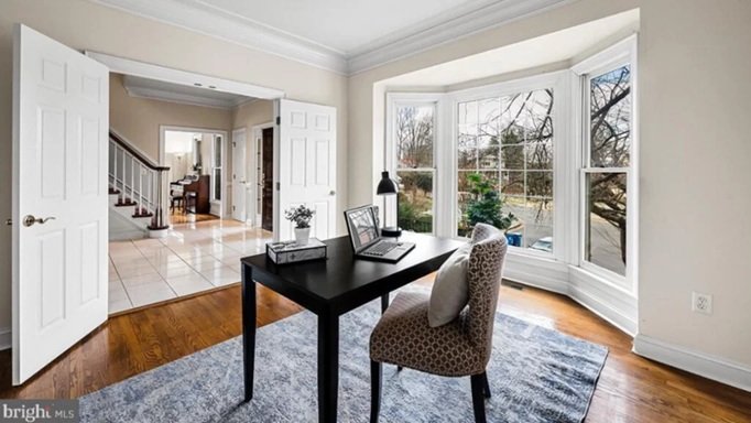 Keeping Your Property Safe With Professional Glass Repair In Arlington